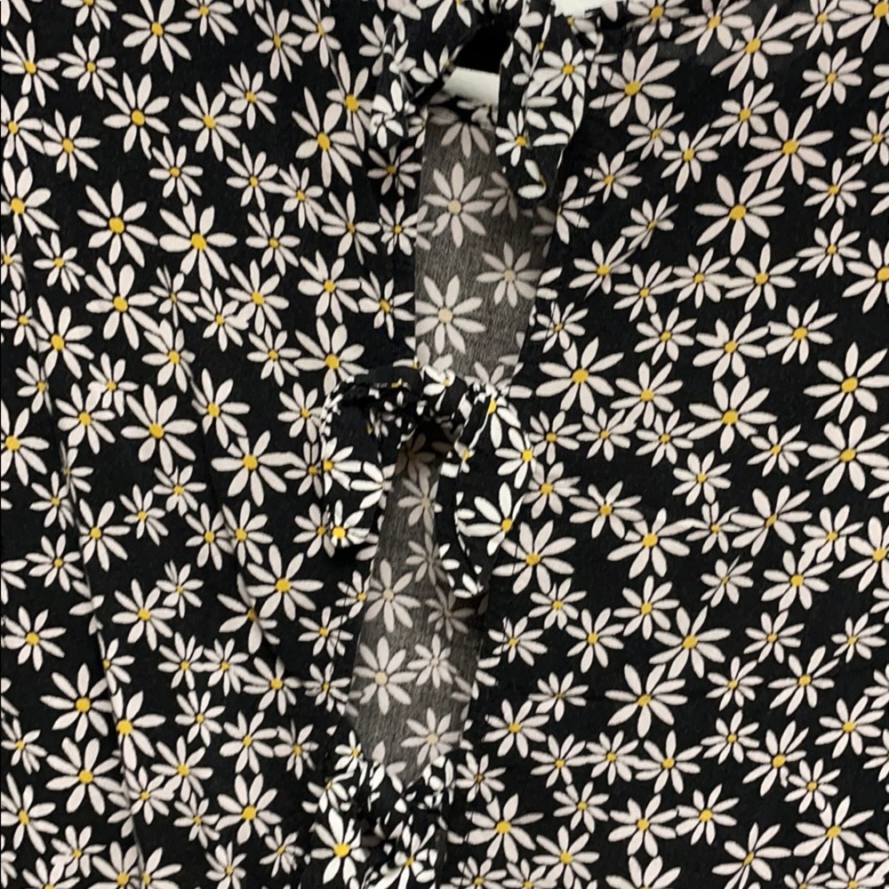 Top - Picture 3 of 3